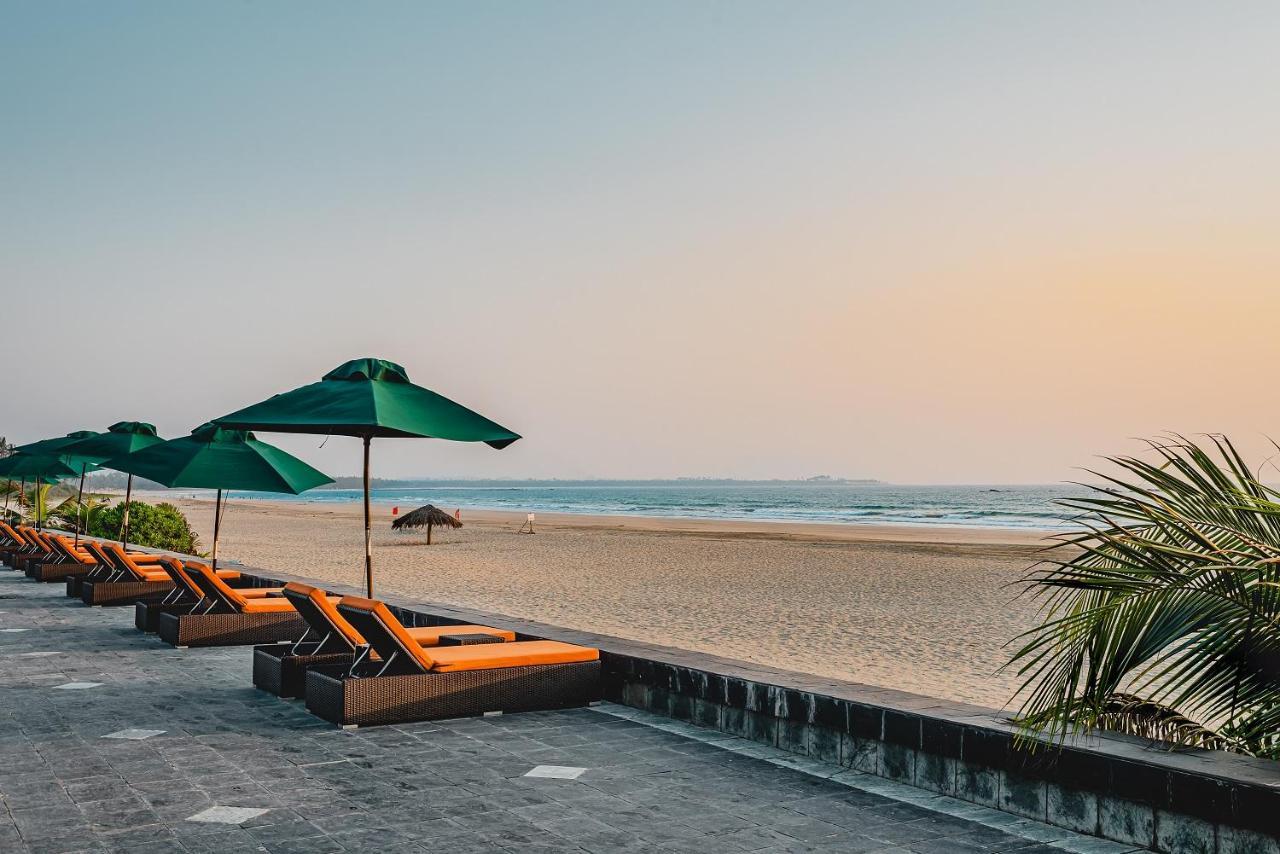 Ngwe Saung Yacht Club & Resort Ngwesaung Exteriör bild