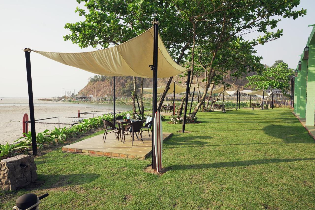 Ngwe Saung Yacht Club & Resort Ngwesaung Exteriör bild