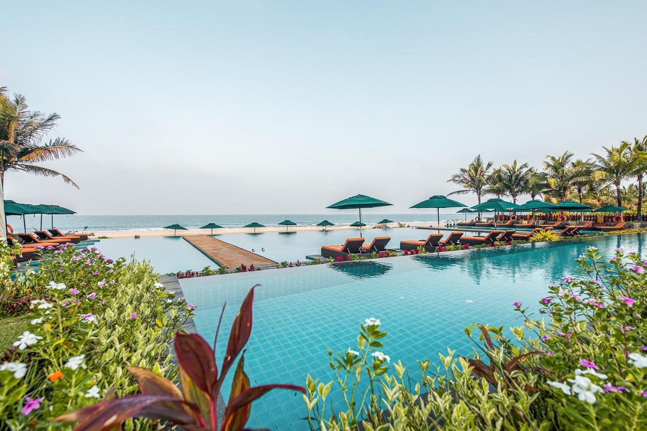 Ngwe Saung Yacht Club & Resort Ngwesaung Exteriör bild