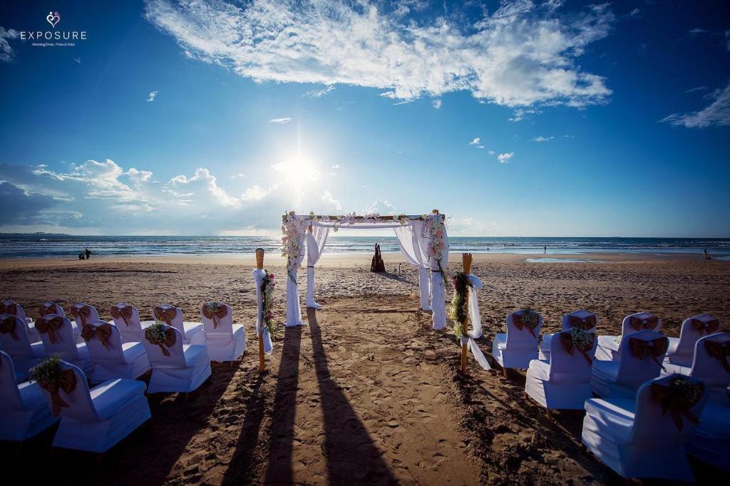 Ngwe Saung Yacht Club & Resort Ngwesaung Exteriör bild